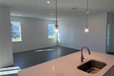 Villa ou maison à louer à Leesburg, Floride: 4 chambres, 170.85 m2 № 1886232 - photo 13