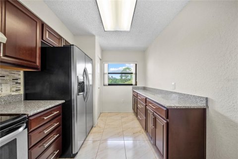 Condominio en venta en Clearwater, Florida, 2 dormitorios, 89.19 m2 № 1843685 - foto 5