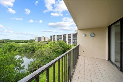 Condominio en venta en Clearwater, Florida, 2 dormitorios, 89.19 m2 № 1843685 - foto 16