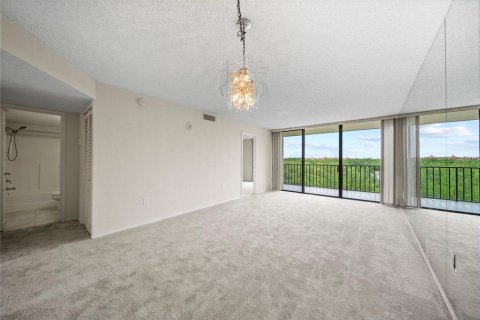 Condominio en venta en Clearwater, Florida, 2 dormitorios, 89.19 m2 № 1843685 - foto 13