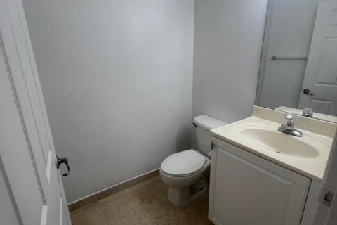 Adosado en alquiler en Sunrise, Florida, 4 dormitorios, 171.68 m2 № 2192167 - foto 28
