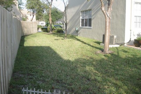 Adosado en alquiler en Sunrise, Florida, 4 dormitorios, 171.68 m2 № 2192167 - foto 7