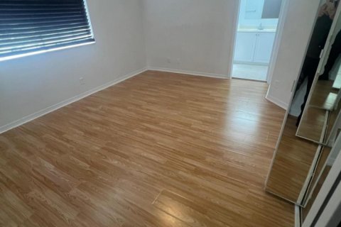 Adosado en alquiler en Sunrise, Florida, 4 dormitorios, 171.68 m2 № 2192167 - foto 13