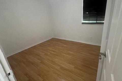 Adosado en alquiler en Sunrise, Florida, 4 dormitorios, 171.68 m2 № 2192167 - foto 12