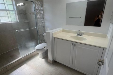 Adosado en alquiler en Sunrise, Florida, 4 dormitorios, 171.68 m2 № 2192167 - foto 19