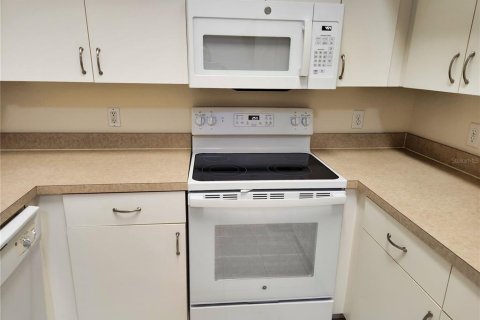 Condominio en alquiler en Sarasota, Florida, 2 dormitorios, 112.32 m2 № 1894116 - foto 23