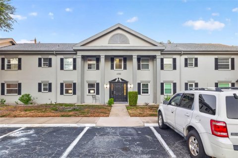 Condominio en Saint Petersburg, Florida, 2 dormitorios № 2203607