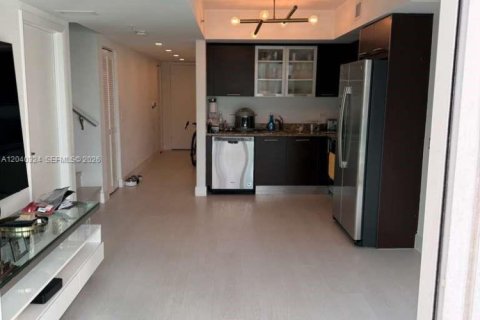Copropriété à vendre à Miami, Floride: 2 chambres, 130.25 m2 № 2087092 - photo 12