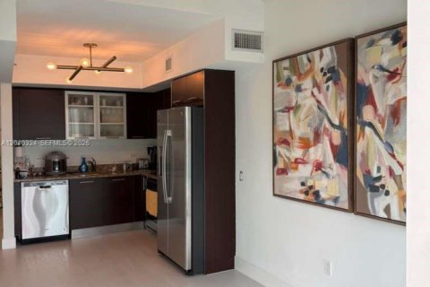 Copropriété à vendre à Miami, Floride: 2 chambres, 130.25 m2 № 2087092 - photo 10