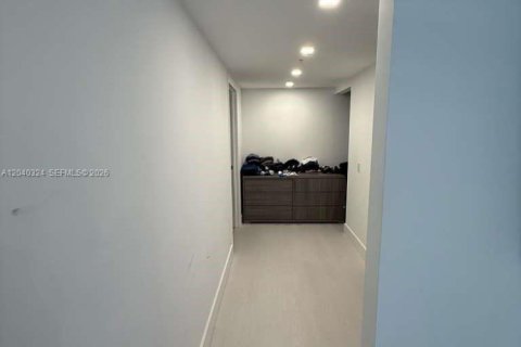Copropriété à vendre à Miami, Floride: 2 chambres, 130.25 m2 № 2087092 - photo 30