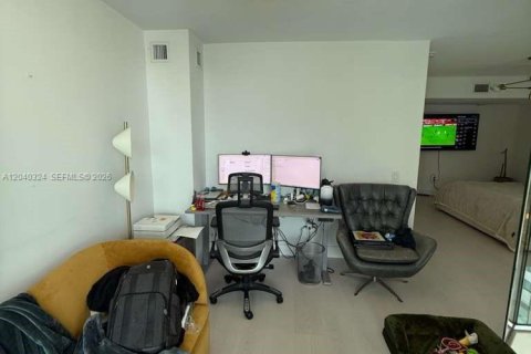 Copropriété à vendre à Miami, Floride: 2 chambres, 130.25 m2 № 2087092 - photo 7