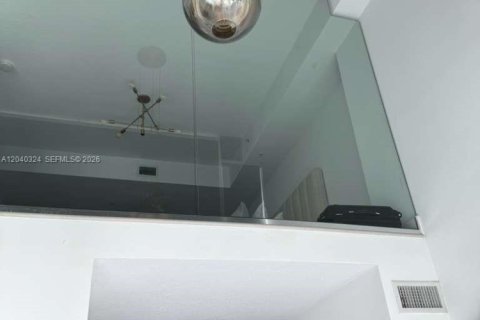 Copropriété à vendre à Miami, Floride: 2 chambres, 130.25 m2 № 2087092 - photo 15