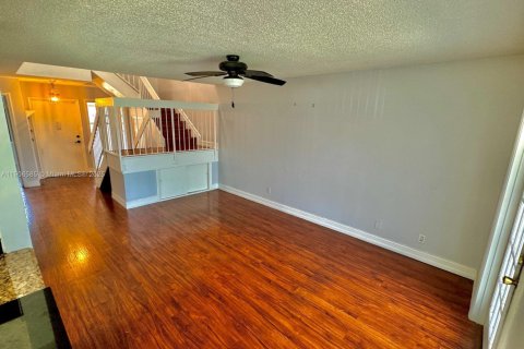 Touwnhouse à vendre à Coral Springs, Floride: 4 chambres, 157 m2 № 1963512 - photo 7