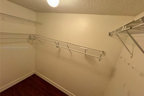 Touwnhouse à vendre à Coral Springs, Floride: 4 chambres, 157 m2 № 1963512 - photo 22