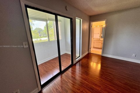 Touwnhouse à vendre à Coral Springs, Floride: 4 chambres, 157 m2 № 1963512 - photo 20