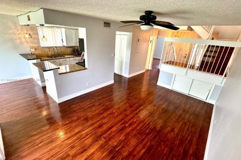 Touwnhouse à vendre à Coral Springs, Floride: 4 chambres, 157 m2 № 1963512 - photo 8