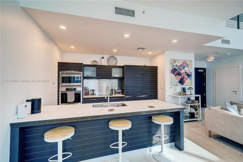 Copropriété à louer à Miami, Floride: 2 chambres, 134.99 m2 № 1937971 - photo 10