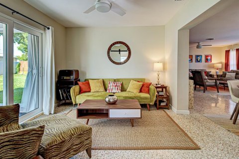 Casa en alquiler en Venice, Florida, 3 dormitorios, 126.35 m2 № 1894504 - foto 15