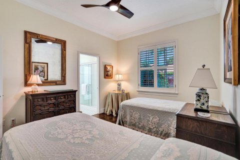 House in West Palm Beach, Florida 4 bedrooms, 264.31 sq.m. № 2242092 - photo 30