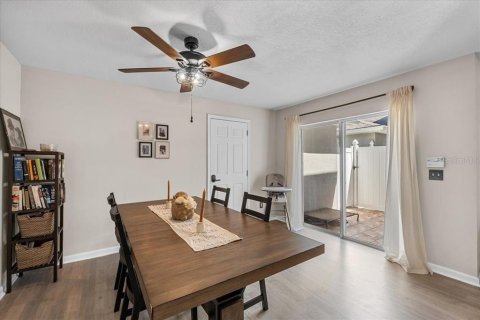 Townhouse in Orlando, Florida 4 bedrooms, 162.02 sq.m. № 1840494 - photo 18