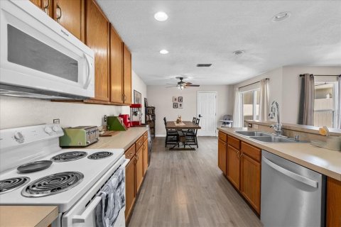 Townhouse in Orlando, Florida 4 bedrooms, 162.02 sq.m. № 1840494 - photo 15