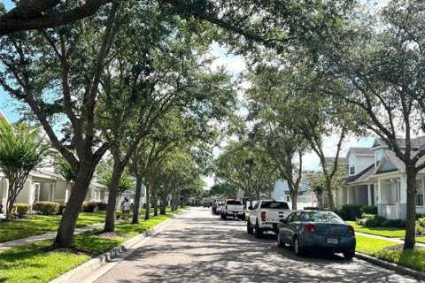 Townhouse in Orlando, Florida 4 bedrooms, 162.02 sq.m. № 1840494 - photo 5