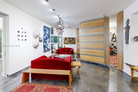 Casa en venta en Miami, Florida, 4 dormitorios, 291.16 m2 № 1943413 - foto 26