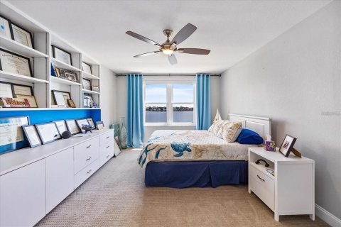 Condo in Saint Petersburg, Florida, 2 bedrooms  № 2393983 - photo 20