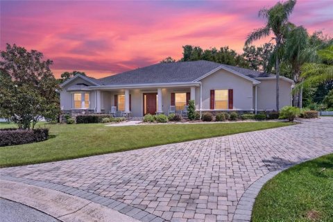 Villa ou maison à vendre à Lakeland, Floride: 4 chambres, 296.17 m2 № 2349605 - photo 2