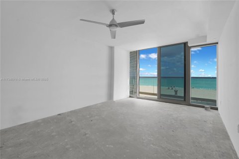 Copropriété à vendre à Sunny Isles Beach, Floride № 1958361 - photo 11