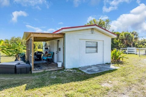 House in Englewood, Florida 15 bedrooms, 641.12 sq.m. № 1745333 - photo 14