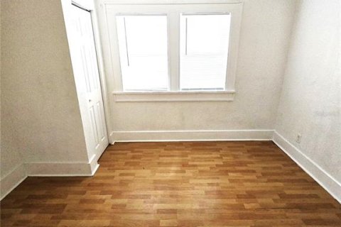 Casa en alquiler en Saint Petersburg, Florida, 4 dormitorios, 113.81 m2 № 1905160 - foto 15