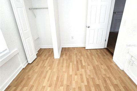 Casa en alquiler en Saint Petersburg, Florida, 4 dormitorios, 113.81 m2 № 1905160 - foto 14