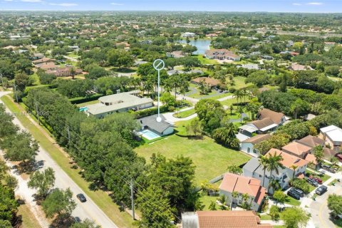 House in Southwest Ranches, Florida 4 bedrooms, 222.13 sq.m. № 1641612 - photo 15