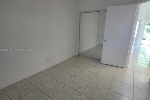 Casa en venta en Sunrise, Florida, 2 dormitorios, 78.87 m2 № 2186396 - foto 14