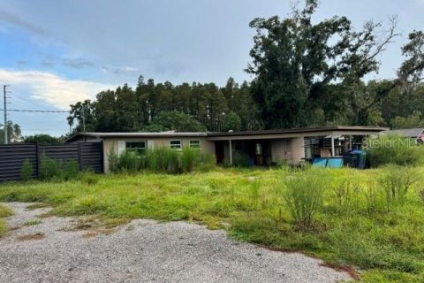 Commercial property in Lutz, Florida 184.78 sq.m. № 2375578 - photo 4