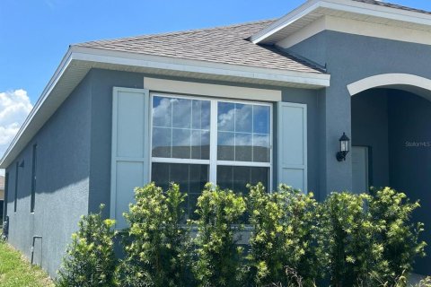 Villa ou maison à vendre à Haines City, Floride: 4 chambres, 201.04 m2 № 2287240 - photo 3