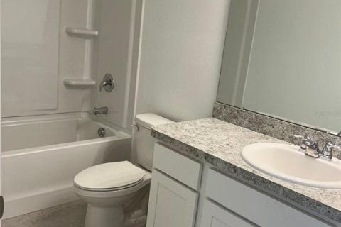 Adosado en alquiler en Davenport, Florida, 3 dormitorios, 137.5 m2 № 2221008 - foto 3