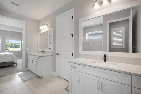 Casa en venta en Bradenton, Florida, 4 dormitorios, 241.08 m2 № 1688378 - foto 25