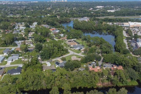 House in Palm Coast, Florida 3 bedrooms, 195.28 sq.m. № 1894868 - photo 7