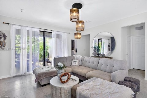 Villa ou maison à vendre à Ave Maria, Floride: 3 chambres, 158.4 m2 № 1942025 - photo 6