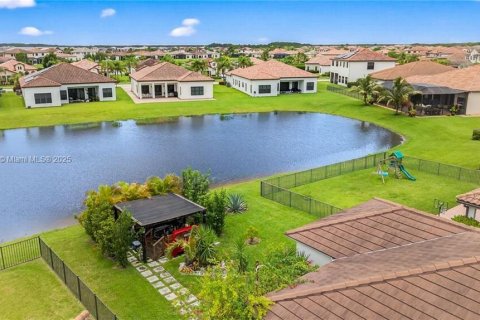 Villa ou maison à vendre à Ave Maria, Floride: 3 chambres, 158.4 m2 № 1942025 - photo 21