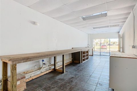 Immobilier commercial à louer à Kissimmee, Floride: 185.8 m2 № 1564864 - photo 24
