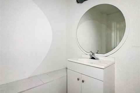 Immobilier commercial à louer à Kissimmee, Floride: 185.8 m2 № 1564864 - photo 28