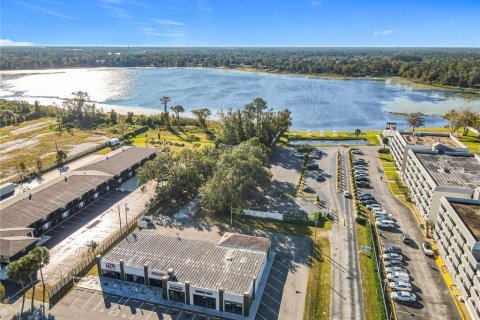 Immobilier commercial à louer à Kissimmee, Floride: 185.8 m2 № 1564864 - photo 9