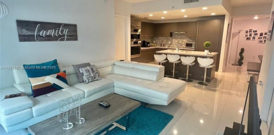 Condo à Doral, Floride, 3 chambres  № 1788731