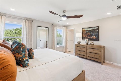 Townhouse in Eustis, Florida 3 bedrooms, 153.94 sq.m. № 2229722 - photo 11