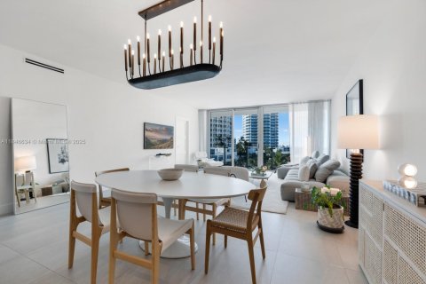 Condo in Miami Beach, Florida, 3 bedrooms  № 1845477 - photo 8