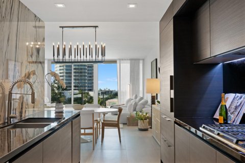 Condo in Miami Beach, Florida, 3 bedrooms  № 1845477 - photo 5