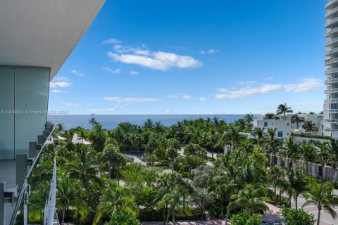 Condo in Miami Beach, Florida, 3 bedrooms  № 1845477 - photo 26